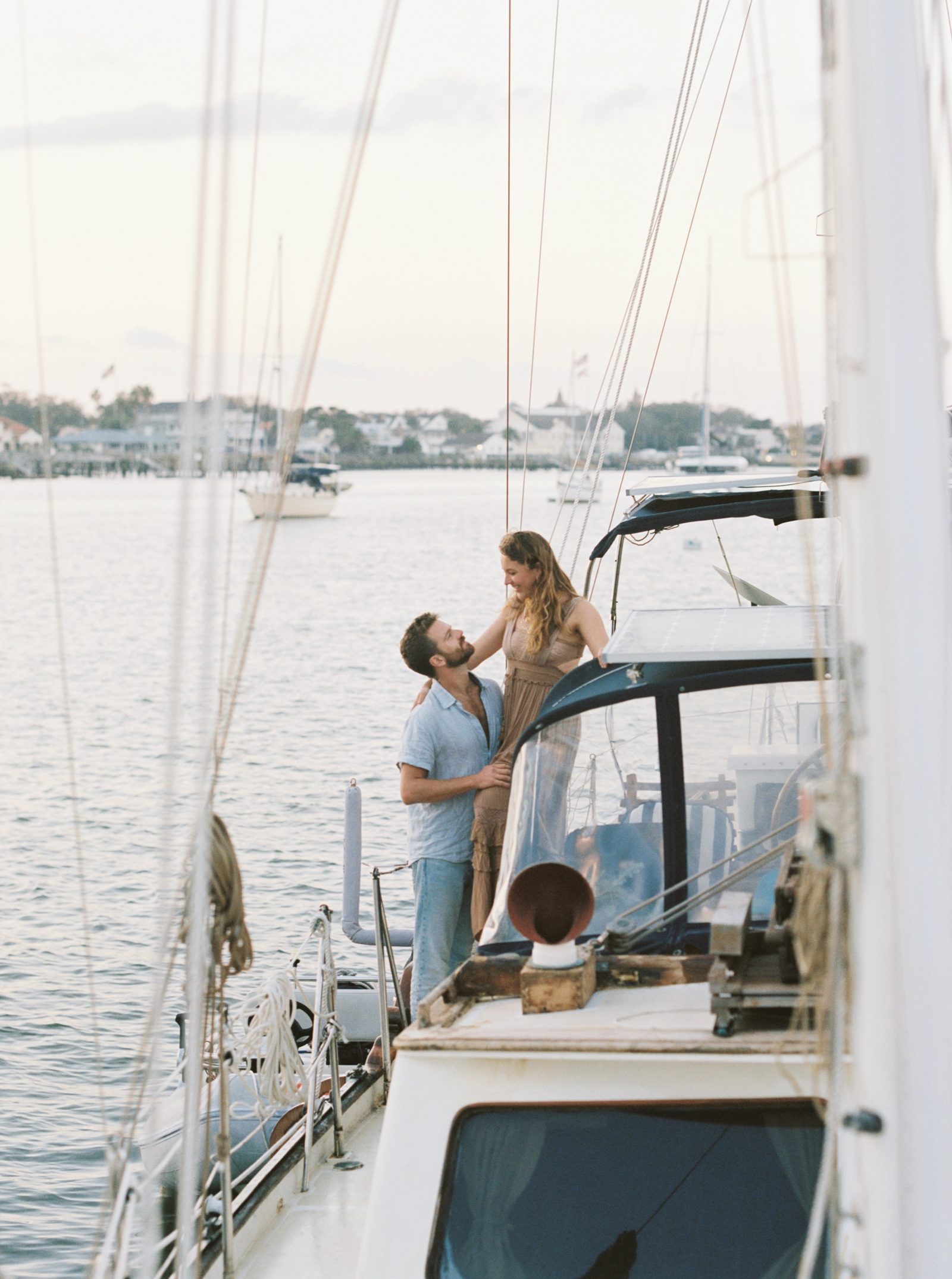 Mike and Natassja on Starchaser’s foredeck